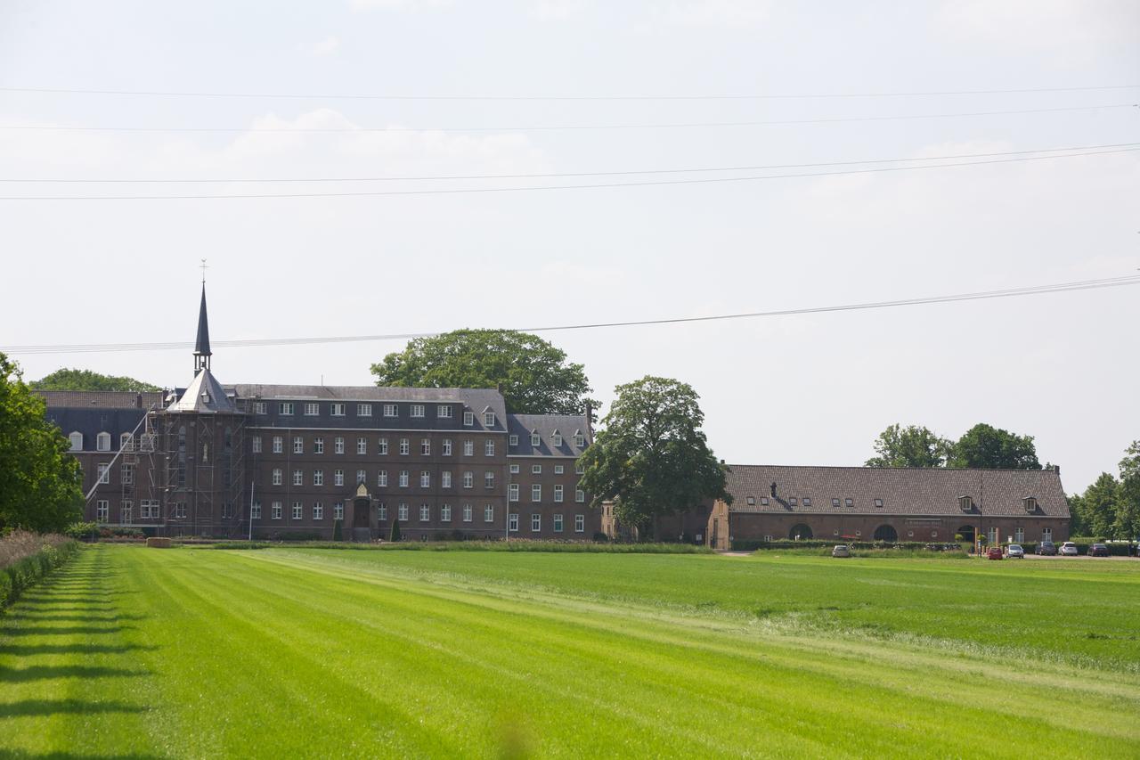 Herberg De Brabantse Kluis Aarle-Rixtel Exterior foto